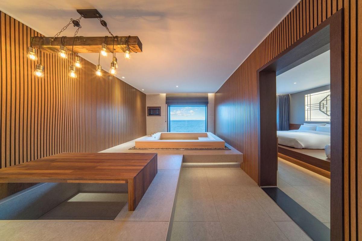 Yeonhwamun Hotel Yeongdeok Екстериор снимка