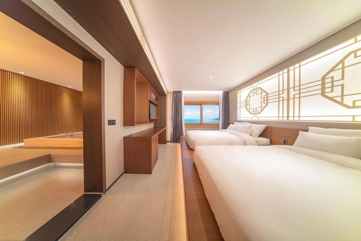 Yeonhwamun Hotel Yeongdeok Екстериор снимка