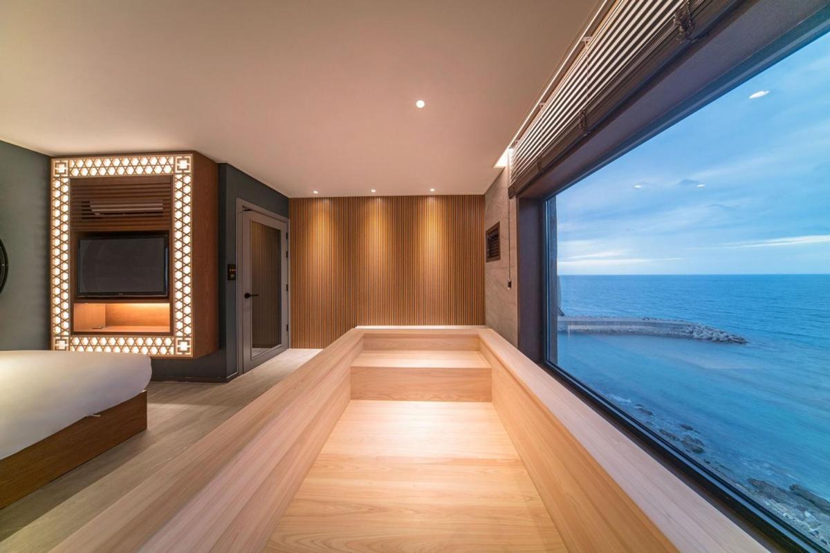 Yeonhwamun Hotel Yeongdeok Екстериор снимка