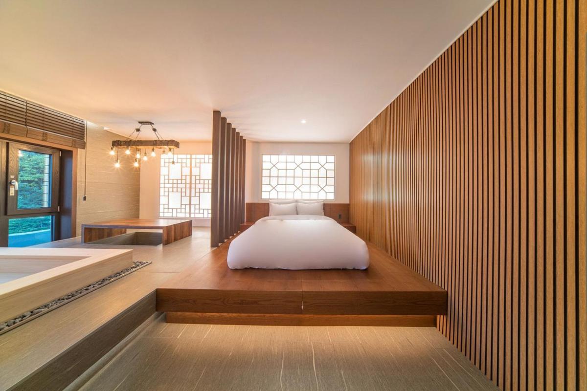 Yeonhwamun Hotel Yeongdeok Екстериор снимка
